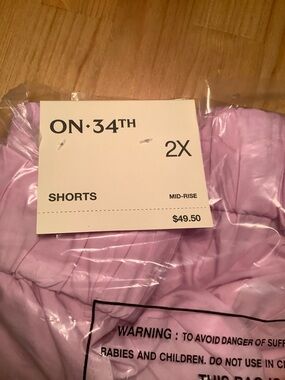 On 34th shorts 2X
